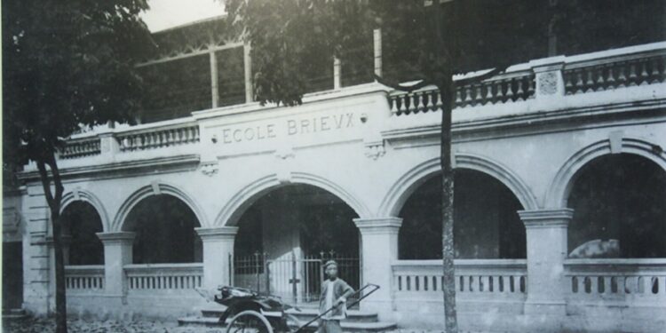 Nhà Nguyễn thời kỳ Pháp đô hộ (1883-1945)