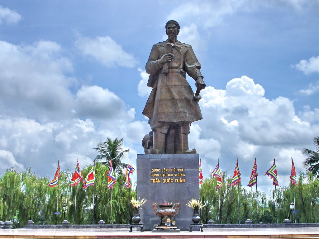 Tiểu sử Trần Hưng Đạo